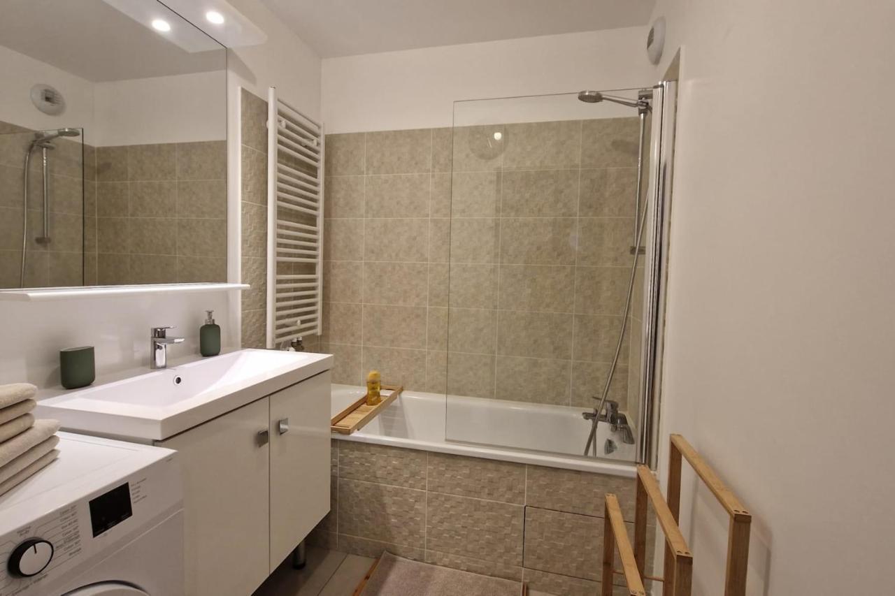 Appartement Chic Gold - 5Min Disneyland Серри Экстерьер фото
